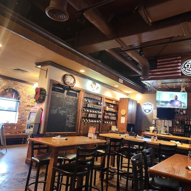 Photo of Old Chicago Pizza + Taproom