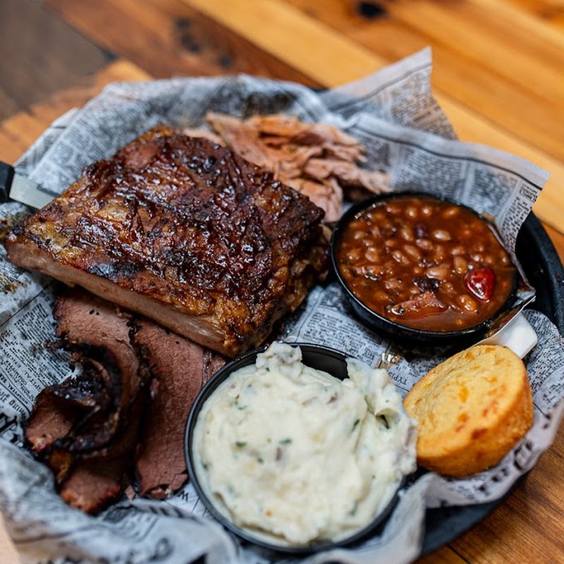 Photo of Smokin' Dave's BBQ